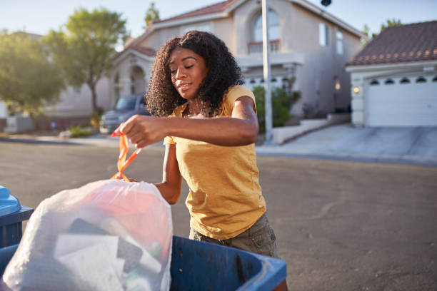 Best Construction Debris Removal  in Valparaiso, IN